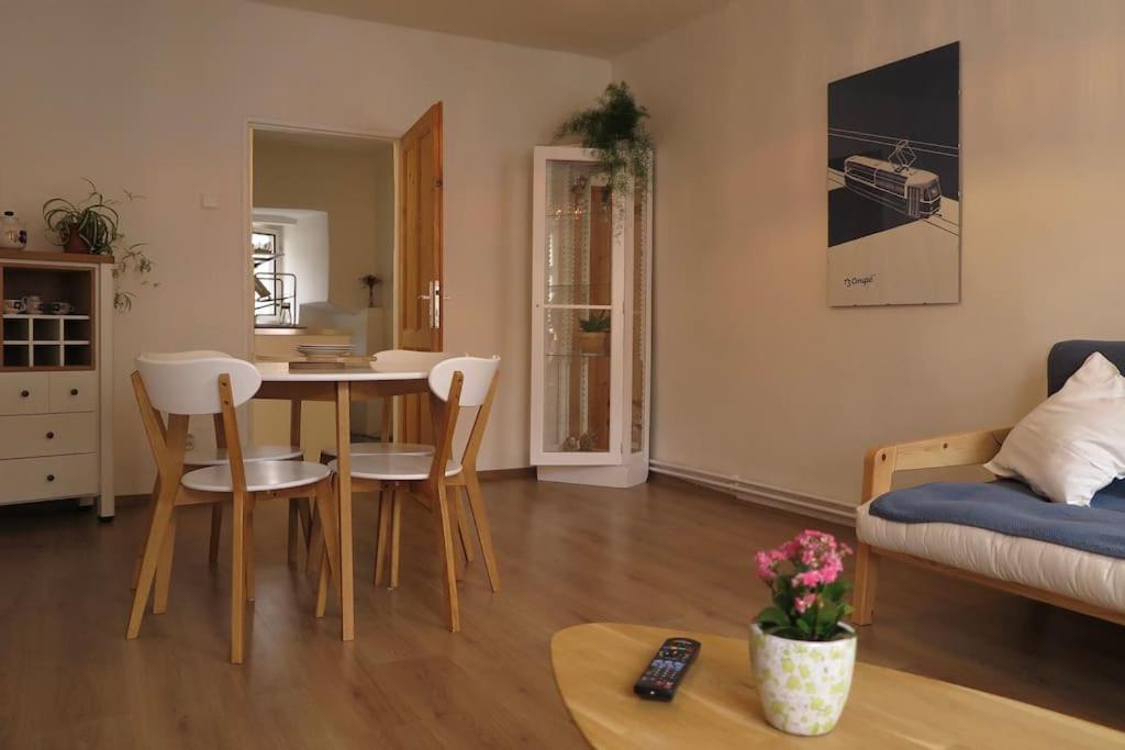 Hradcany Apartment With Green Energy Prague Extérieur photo